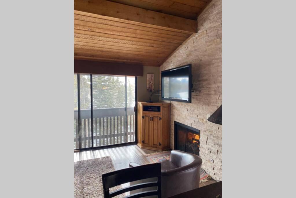 Best Creek View And Mountain View In Town. Unbeatable Location Apartment Vail Exterior photo